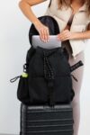 BEIS123460_Backpack_Black_1287_958a21f8-a829-4aff-b4bd-e9a278ce0734