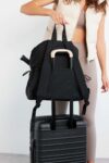 BEIS123460_Backpack_Black_1287_958a21f8-a829-4aff-b4bd-e9a278ce0734