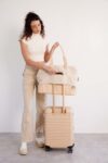Beis_Weekender_Beige_Product_2100_1aead20e-d9f6-43ba-8612-f2b879e992e9